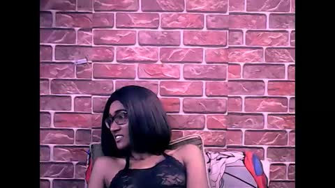 indianrebel4u2luv online show from November 28, 2025, 7:33 am