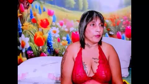 Snapshot of indianroxy27 chatting on February 5, 2026, 7:29 pm indianroxy27 online show from February 5, 2026, 7:29 pm