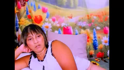 Snapshot of indianroxy27 chatting on February 7, 2026, 2:37 am indianroxy27 online show from February 7, 2026, 2:37 am