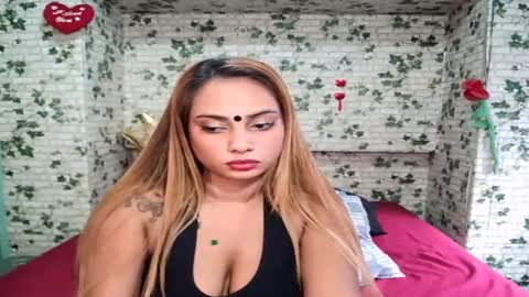 Snapshot of indiansecretlove20 chatting on October 9, 2025, 11:30 am goddess online show from October 9, 2025, 11:30 am