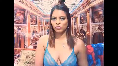 indiansexyass4u2luv online show from October 29, 2025, 4:53 pm