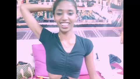 Snapshot of indiansexyslender4u2luv chatting on January 5, 2025, 9:37 am indiansexyslender4u2luv online show from January 5, 2025, 9:37 am