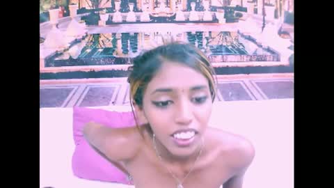 Snapshot of indiansexyslender4u2luv chatting on January 10, 2025, 12:15 pm indiansexyslender4u2luv online show from January 10, 2025, 12:15 pm