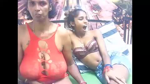 Snapshot of indiansexyslender4u2luv chatting on January 27, 2025, 9:13 am indiansexyslender4u2luv online show from January 27, 2025, 9:13 am