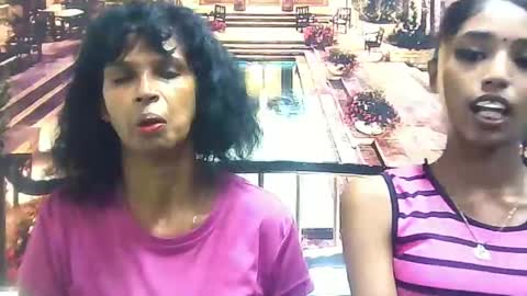 Snapshot of indiansexyslender4u2luv chatting on February 18, 2025, 6:15 am indiansexyslender4u2luv online show from February 18, 2025, 6:15 am