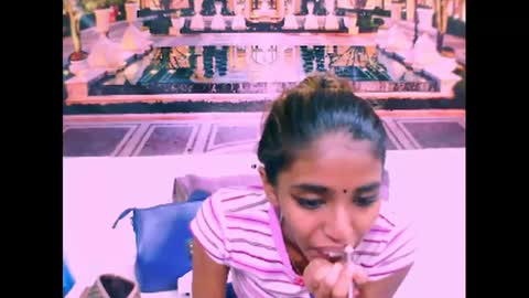 Snapshot of indiansexyslender4u2luv chatting on February 27, 2025, 6:18 am indiansexyslender4u2luv online show from February 27, 2025, 6:18 am