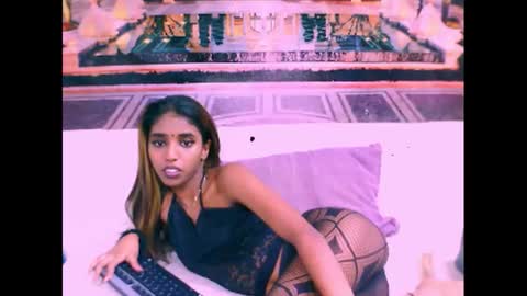 Snapshot of indiansexyslender4u2luv chatting on February 27, 2025, 9:22 am indiansexyslender4u2luv online show from February 27, 2025, 9:22 am