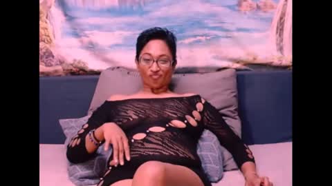 Snapshot of indianspicy69 chatting on December 18, 2024, 12:10 am Shreya online show from December 18, 2024, 12:10 am