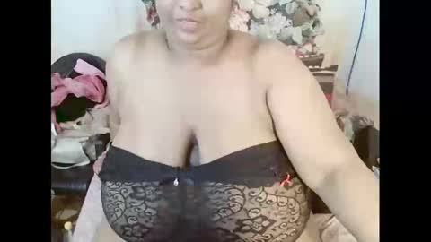 Snapshot of indiantasha chatting on February 5, 2025, 10:33 pm indiantasha online show from February 5, 2025, 10:33 pm