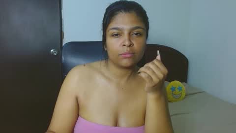 Aleja vallejo online show from March 5, 2025, 2:25 am