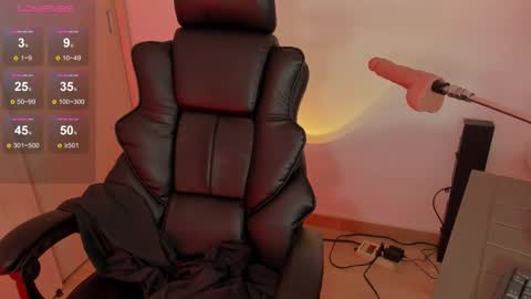 Snapshot of indie_78 chatting on September 11, 2025, 5:57 pm Hey  Im Indie follow me on my instagram  online show from September 11, 2025, 5:57 pm