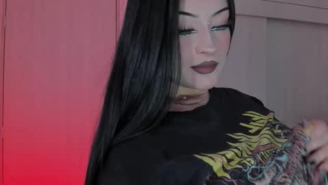 Snapshot of indie_78 chatting on September 26, 2025, 7:07 pm Hey  Im Indie follow me on my instagram  online show from September 26, 2025, 7:07 pm