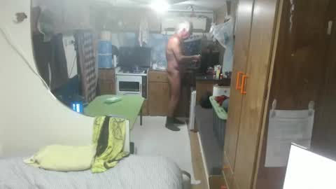 Snapshot of indieapenut chatting on March 9, 2026, 6:56 pm indieapenut online show from March 9, 2026, 6:56 pm