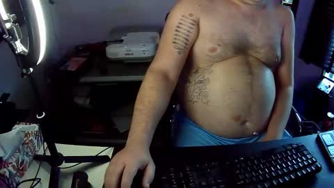 BroLOU online show from November 11, 2025, 3:23 pm