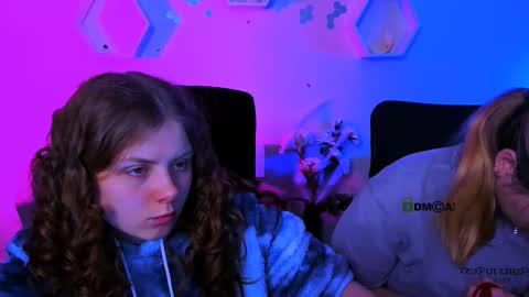 inga_gree online show from November 25, 2025, 8:20 pm