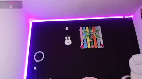 Ingrid Zese online show from October 11, 2025, 7:34 pm