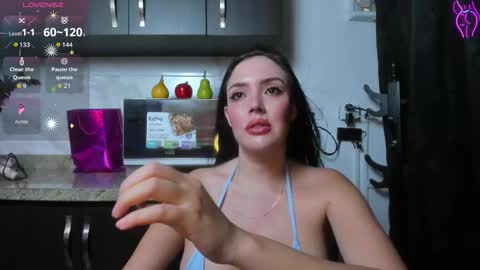 Iniya online show from January 8, 2026, 7:05 pm