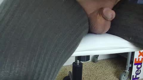 Snapshot of injmolder2 chatting on February 8, 2025, 2:38 pm Hanging Out online show from February 8, 2025, 2:38 pm