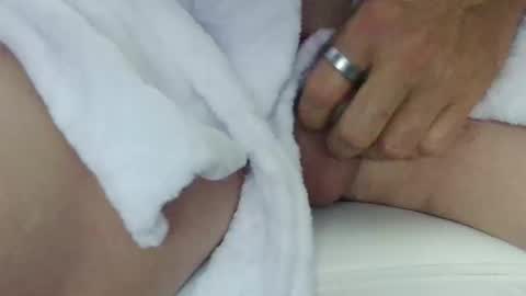 Hanging Out online show from February 11, 2026, 11:59 am