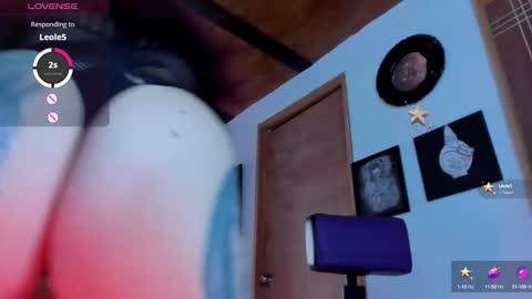 demon online show from September 14, 2025, 4:39 pm