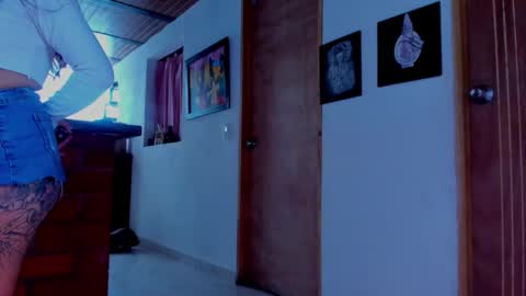 demon online show from November 16, 2025, 5:18 pm