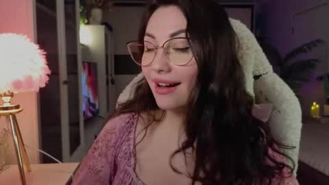 innocentflower_marissa online show from March 9, 2026, 8:35 pm