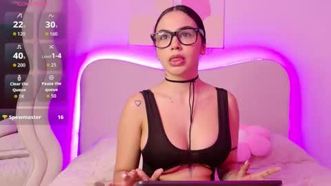 Snapshot of innocentlady_ chatting on October 29, 2025, 2:30 pm SELENA online show from October 29, 2025, 2:30 pm