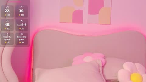 Snapshot of innocentlady_ chatting on November 4, 2025, 11:15 pm SELENA online show from November 4, 2025, 11:15 pm