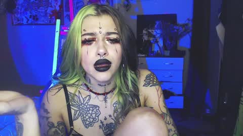 Insunnity666 online show from January 27, 2025, 8:39 pm