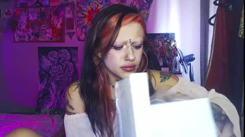 Insunnity666 online show from October 2, 2025, 8:43 am