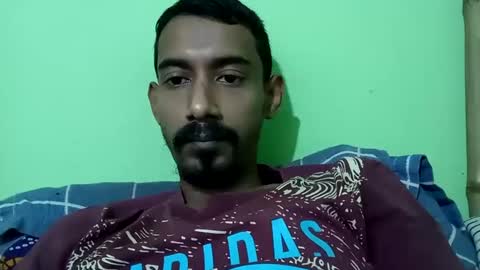 interne8famous online show from December 18, 2024, 11:02 am