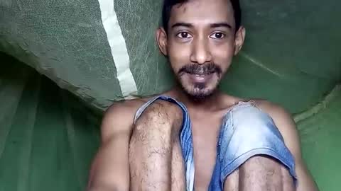 Snapshot of interne8famous chatting on December 5, 2025, 10:24 am interne8famous online show from December 5, 2025, 10:24 am