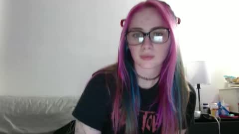 Juno online show from April 8, 2026, 3:28 am