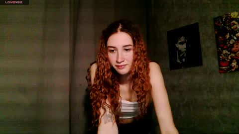 Snapshot of internetsexplorer chatting on June 24, 2026, 10:42 pm Bernadette Join online show from June 24, 2026, 10:42 pm