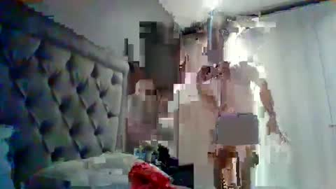 WillyTripleXxx online show from October 9, 2025, 3:04 am