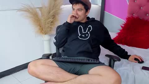 invincible200 online show from September 24, 2025, 2:09 pm