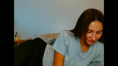 irina online show from October 8, 2025, 9:18 am
