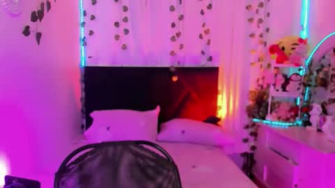 Snapshot of irina_lechera_ chatting on April 21, 2026, 9:17 pm Irina online show from April 21, 2026, 9:17 pm