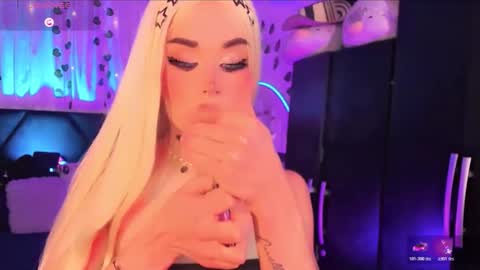 Snapshot of irina_lechera_ chatting on May 7, 2026, 10:04 pm Irina online show from May 7, 2026, 10:04 pm