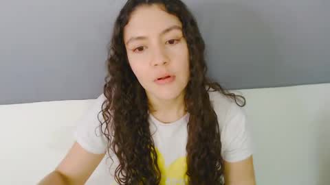 Instagram iris caprice online show from May 25, 2026, 2:06 am