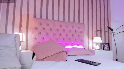 Iris  online show from February 28, 2026, 7:48 pm