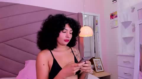 Snapshot of iris_licht chatting on July 4, 2026, 2:12 pm Iris Licht online show from July 4, 2026, 2:12 pm