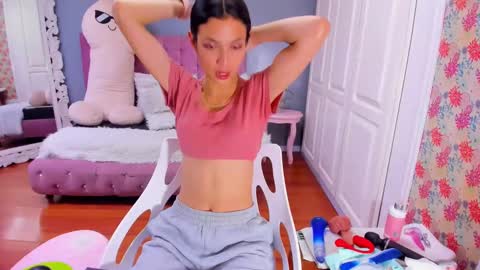 Snapshot of iris_stone_ chatting on January 9, 2025, 7:29 pm Iris online show from January 9, 2025, 7:29 pm