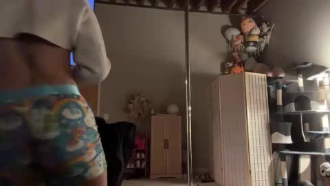 Snapshot of iris_world chatting on February 17, 2025, 5:58 am iris online show from February 17, 2025, 5:58 am