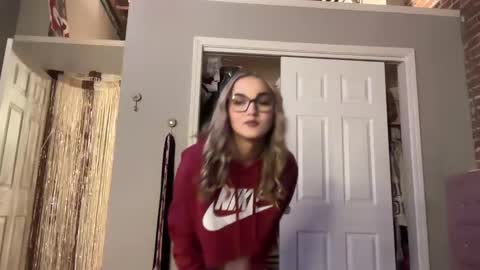 Snapshot of iris_world chatting on February 20, 2025, 12:08 am iris online show from February 20, 2025, 12:08 am