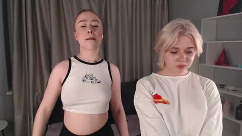 Snapshot of irisbarrington chatting on December 1, 2024, 5:02 pm Iris Day Maya night online show from December 1, 2024, 5:02 pm