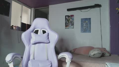 Camilla online show from September 27, 2025, 6:02 pm