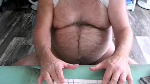 Snapshot of irishdudeloveoib chatting on February 22, 2025, 7:36 pm Irishdudelove online show from February 22, 2025, 7:36 pm