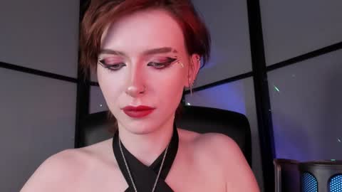 Miss Iris Fansly Miss Iris new inst.  online show from December 13, 2024, 7:32 pm