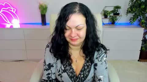 Iris online show from March 10, 2026, 6:29 am